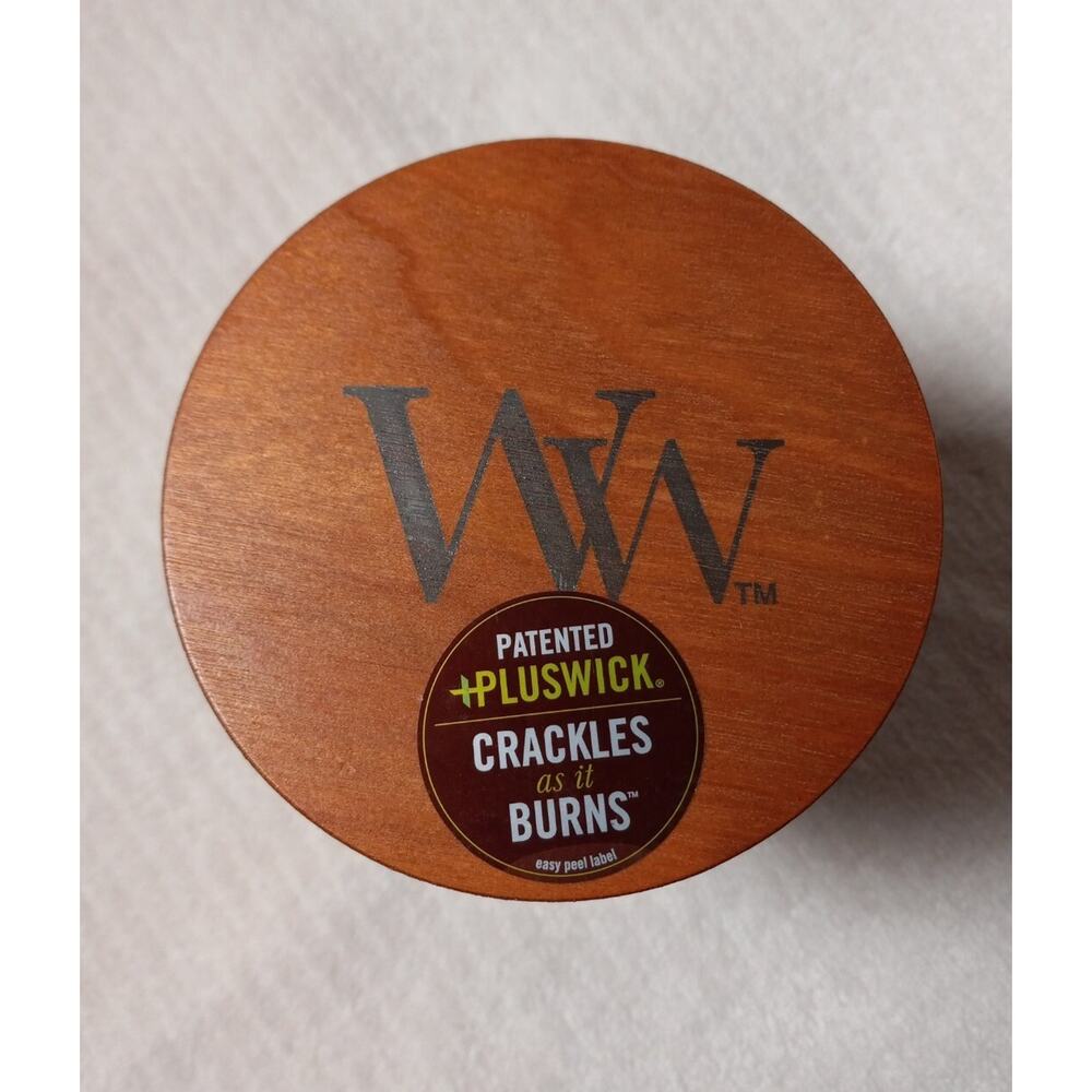 WoodWick Medium 9.7 oz Scented Jar Candle ~ Smoked Walnut & Maple - Picture 4 of 5
